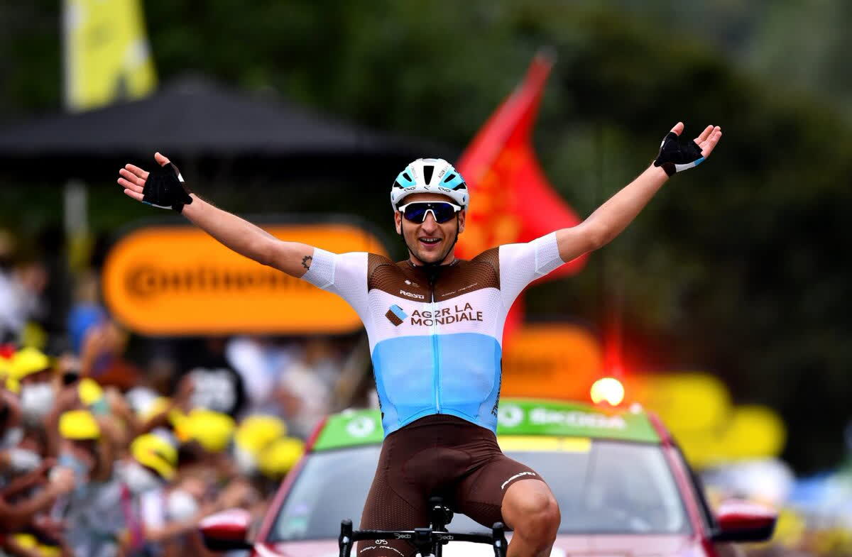 Puck Pieterse Triumphs in Stage Four of Tour de France Femmes